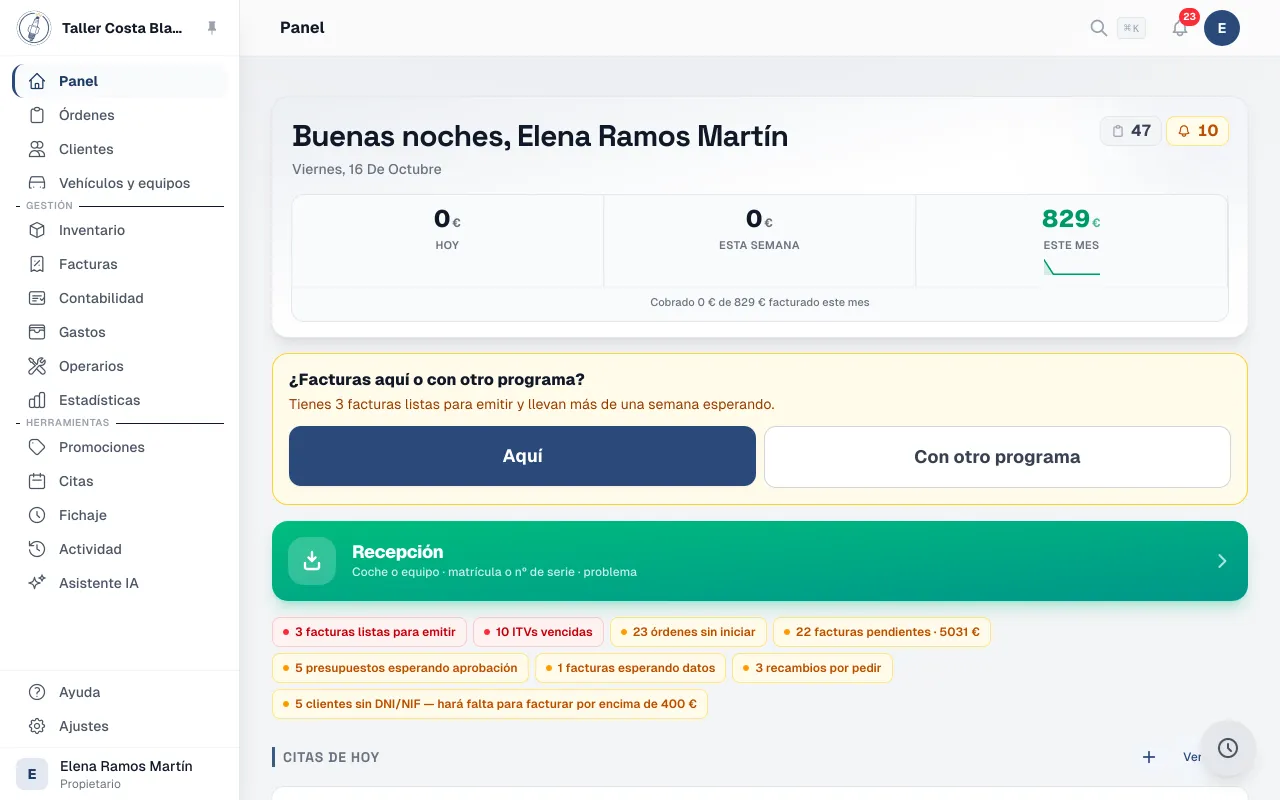 El panel del jefe de taller en el ordenador: lo facturado hoy, esta semana y este mes con lo cobrado, y los avisos de facturas por emitir y por cobrar, presupuestos esperando aprobación y recambios por pedir