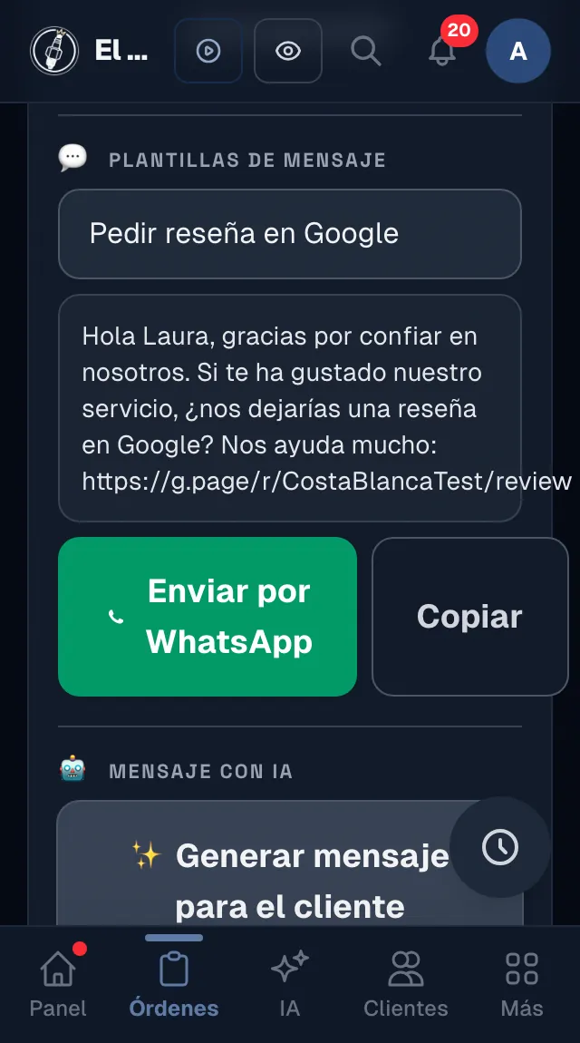 La pestaña «Avisar al cliente» de una orden entregada en el móvil: la plantilla «Pedir reseña en Google» con el mensaje y el enlace, y los botones «Enviar por WhatsApp» y «Copiar»
